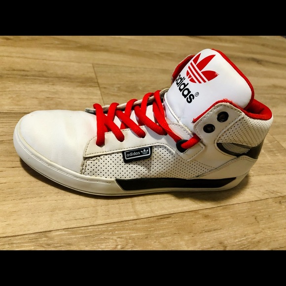 ADIDAS HI TOP, Woman Sz 6 - Picture 2 of 4